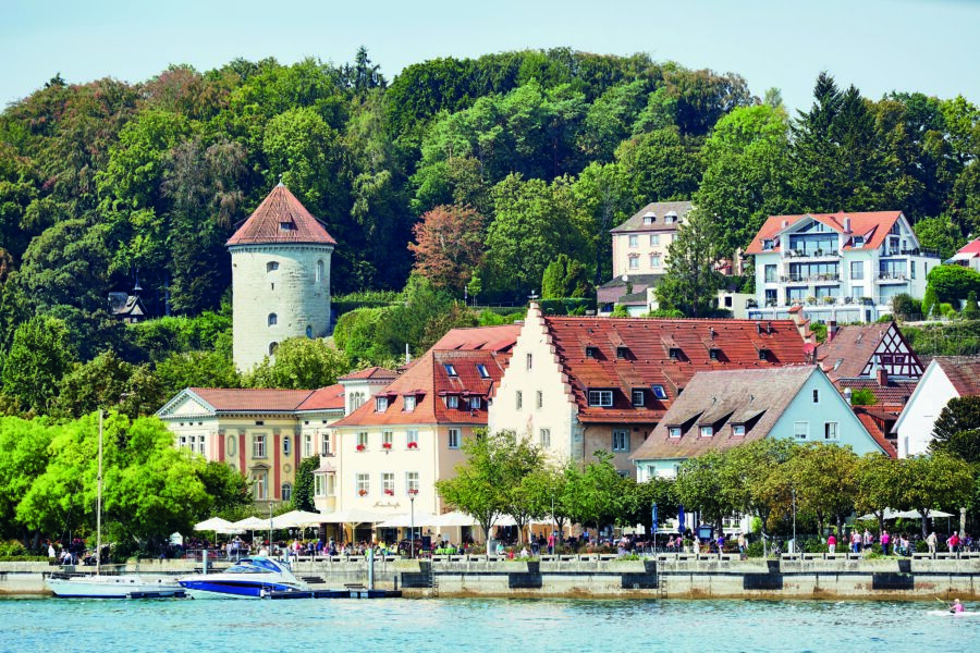 Überlingen am Bodensee vom Bodensee aus gesehen