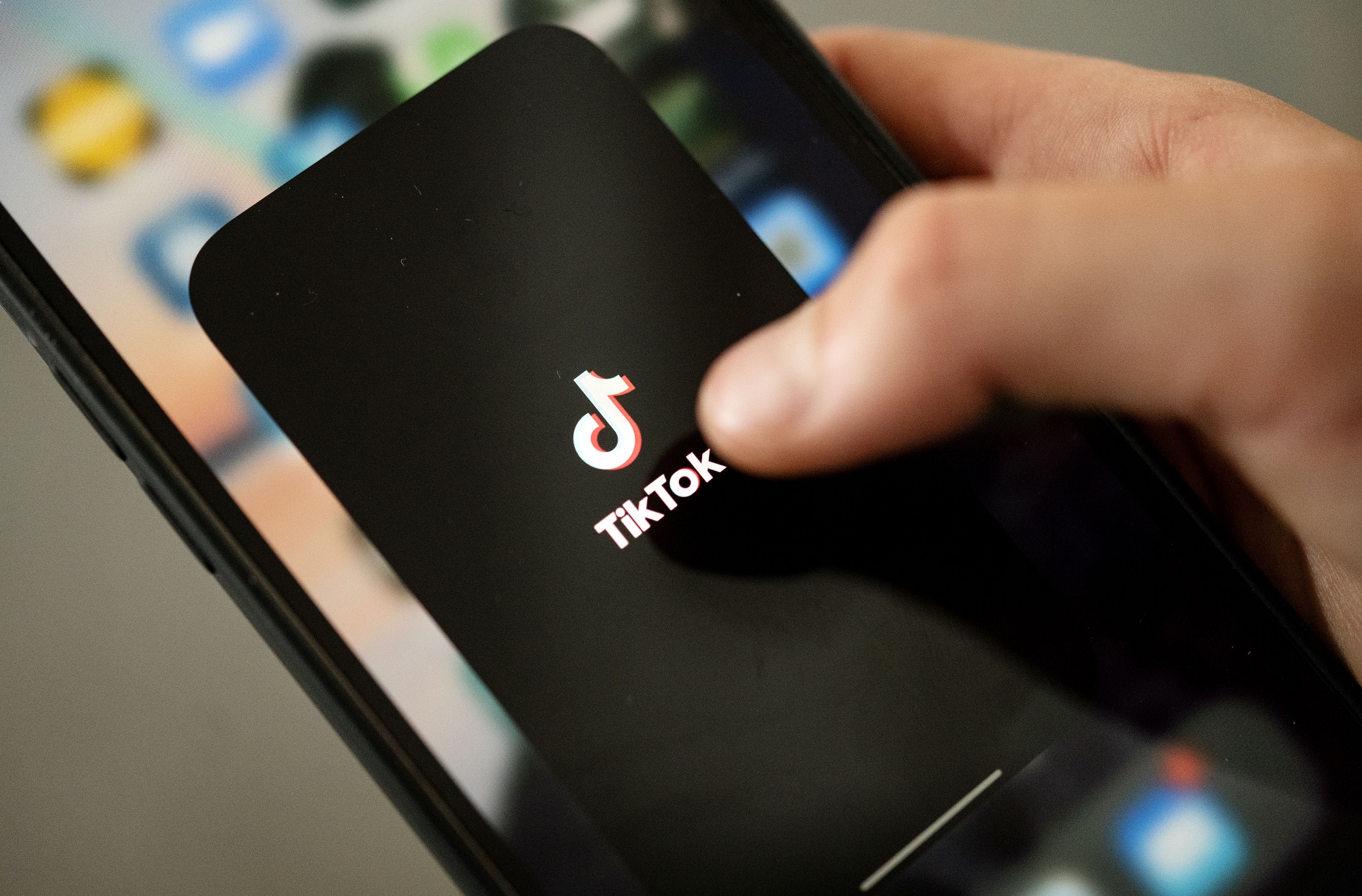 Tiktok auf einem Smartphone