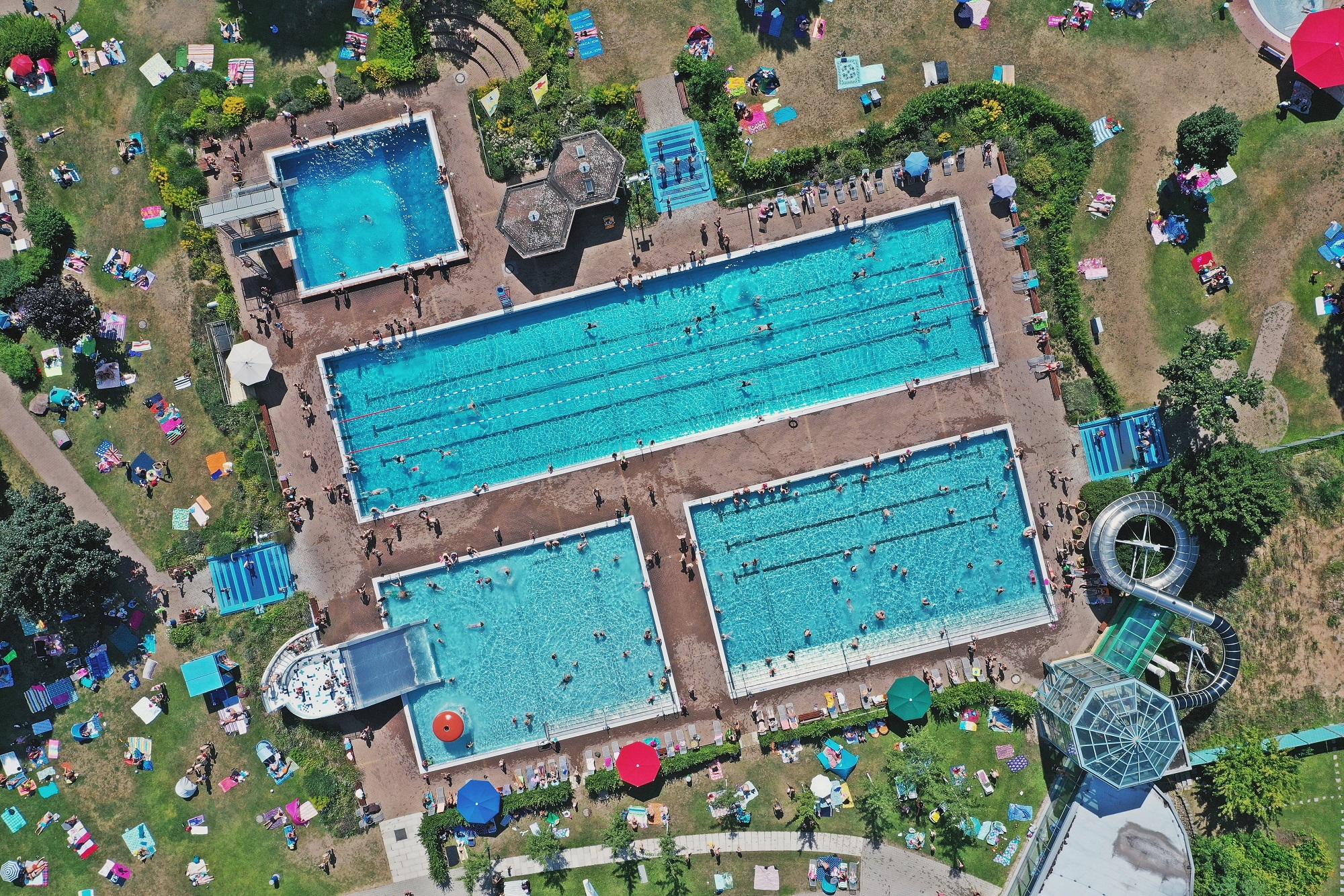 Schwimm- und Freibad "Bellamar" in Schwetzingen.