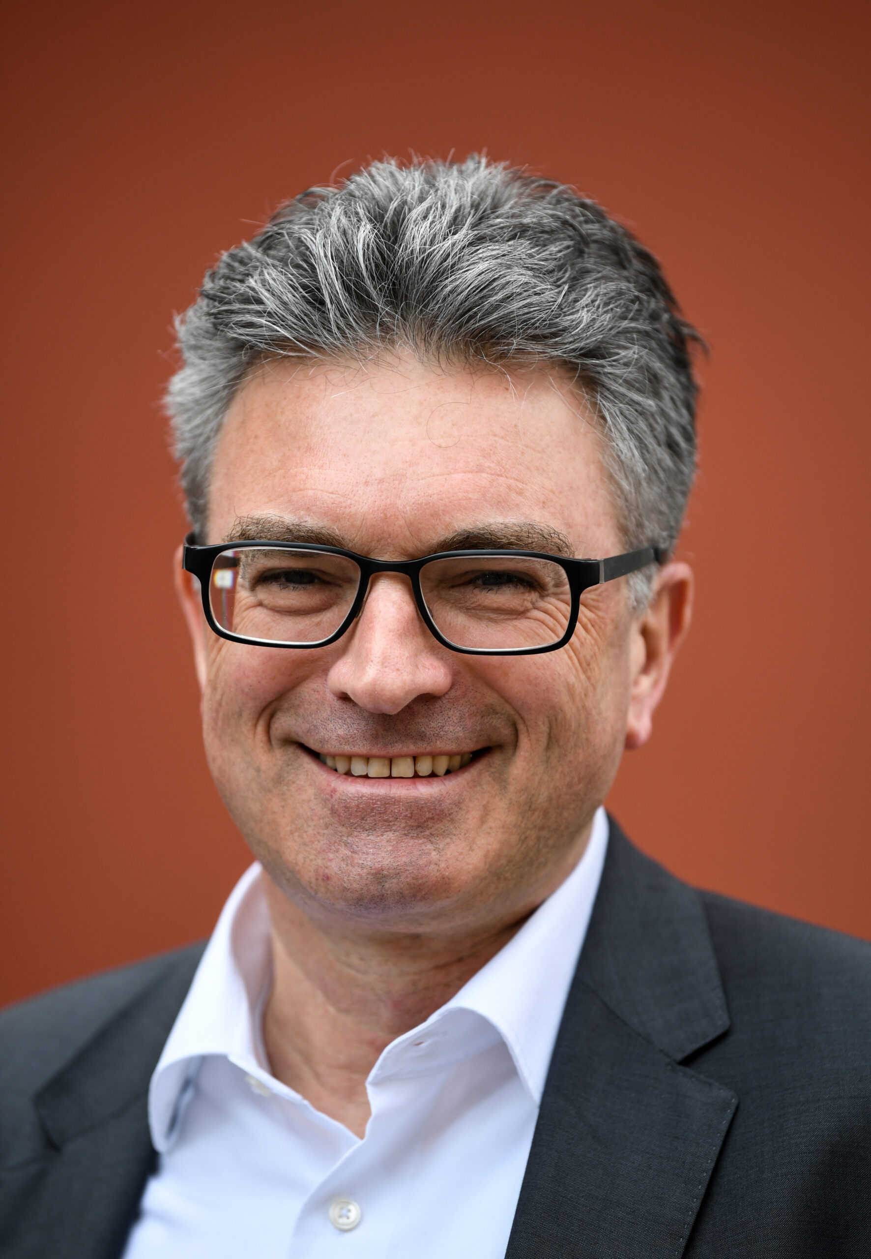 Der Neue B rokratie Bek mpfer Dieter Salomon Im Portr t Staatsanzeiger BW der-neue-b-rokratie-bek-mpfer-dieter-salomon-im-portr-t-staatsanzeiger-bw