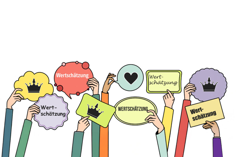Mehrere Hände halten Schilder mit "Wertschätzung" und Kronen.